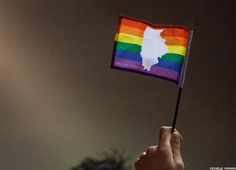 Photos Illinois Becomes Marriage Equality State No 16