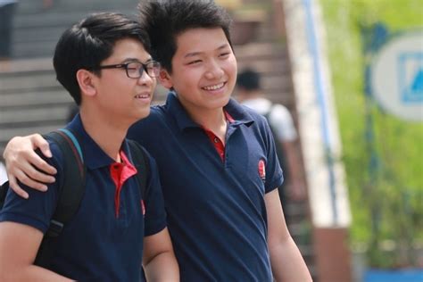 Thông tin sẽ liên tục được cập nhật, vào thời điểm chuẩn bị công bố điểm thi, khách hàng có thể nghe được lịch dự kiến thời gian. Chính thức: Hà Nội công bố điểm chuẩn vào lớp 10 năm học ...