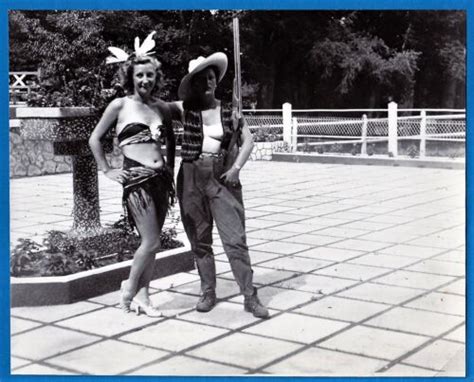 Vintage Candid Photo Pagnol Movie Star Nicole Ray Bikini Lesbian France