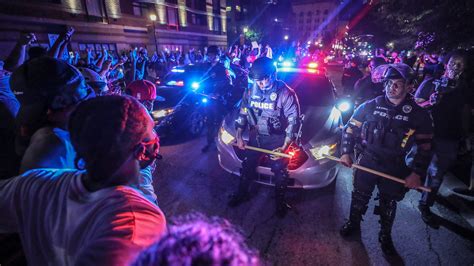 Breonna Taylor Protests 7 People Shot In Louisville Tear Gas Used