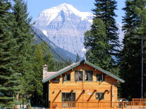 Mount Robson Mountain River Lodge Bed And Breakfast And Cabins Tourism