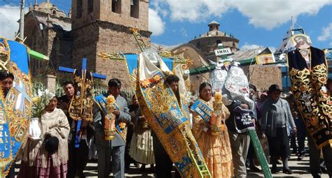 Perú Putina Celebra En La Fiesta De Las Cruces En Puno Noticias