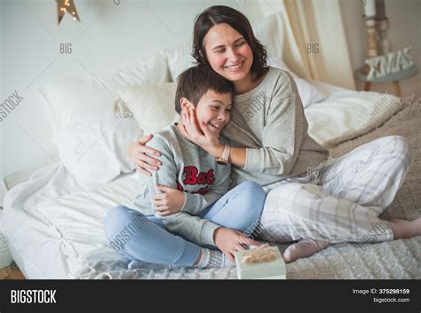 Mom And Son In Bed Telegraph
