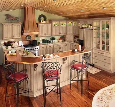 The antique cabinet have a certain design that makes us feels like living in different century. Glazed Kitchen Cabinets: DIY Antique Painting Kitchen Cabinets