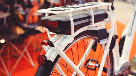 Voor elk merk fiets en aandrijfsysteem een geschikte fietsbatterij. 'Fabrikanten moeten consument beter informeren over accu e ...