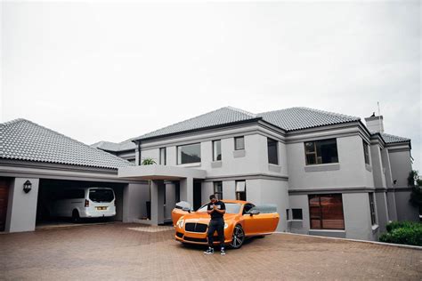 If you thought you had seen it all, then boom, twitter has come again with another interesting topic of who is richer between these two successful businesswomen, shauwn mkhize and connie ferguson. Cassper share with us millions dollar full view of his mansion