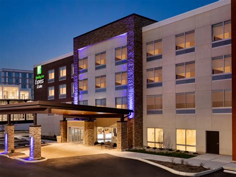 Holiday Inn Express And Suites Cincinnati Ne Redbank Road Hotel By Ihg