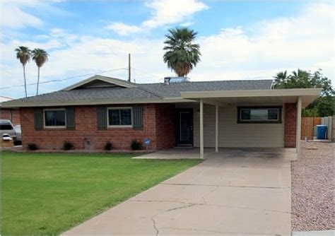 There are 3 midcentury carports for sale on etsy, and they cost $40.67 on average. mid century modern red brick with carport | Mid century ...