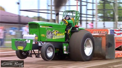 Tractortruck Pulls 2018 Allegan County Fair Pull Ntpa Youtube