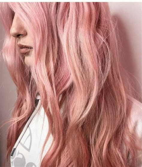 Shatush Rosa Look Per Ispirarsi Alla Tendenza Dei Capelli Schiariti In Modo Semplice