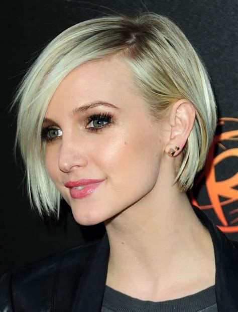 25 Stunning Ideas To Wear Earrings With Short Hair