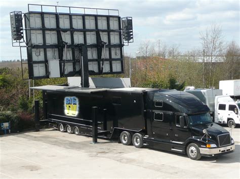 Big Tv Mobile Screen And Stage Trailers Neat Vehicles