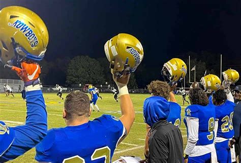Buggs Delivers Knockout Blow Osceola Kowboys Advance With 10 7 Win