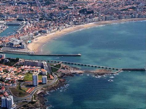 Vous pouvez téléphoner aux horaires d'ouverture indiqués. Les Sables d'Olonne | pourmoietpourvous