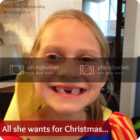 Ww All She Wants For Christmas Is Linky Mapsgirlca