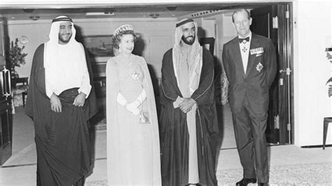 اليوبيل البلاتيني للملكة إليزابيث تحتفل الإمارات العربية المتحدة بعمر الصداقة مع المملكة