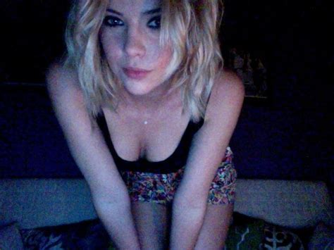 Naked Ashley Benson In 2014 Icloud Leak The Second Cumming