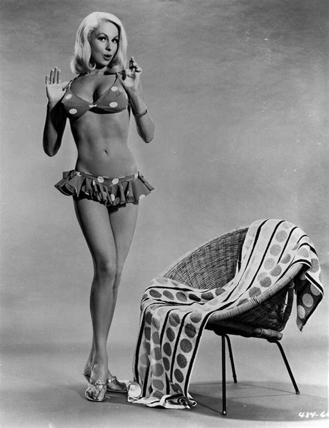 17 Best Images About The Super Sexy 60s Sirens On Pinterest Julie