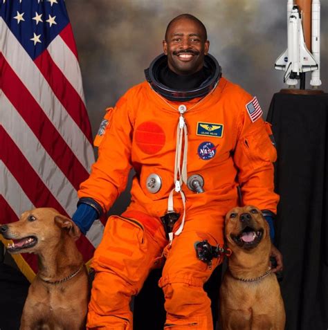 This Astronaut Famously Included His Dogs In His Nasa Portrait—and Now