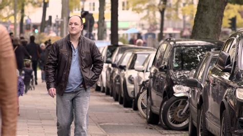 Unterschreiben sie keinesfalls vorschnell, sondern lassen sie die angebote von einer verbraucherzentrale in ihrer nähe prüfen. Meine Bank heisst Uwe | Hamburger Sparkasse | #MeineBank ...
