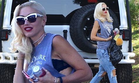 Gwen Stefani 48 Flashes Lacy Bra In Los Angeles Daily Mail Online
