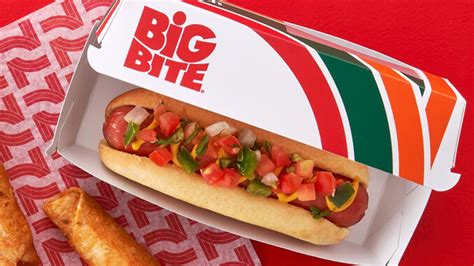 7 Eleven Offers 1 Big Bite Hot Dog Deal Through July 31 2021 Chew Boom