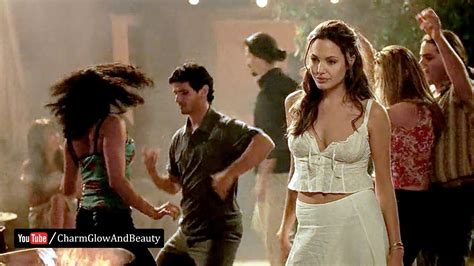 Super Hot Dance Of Angelina Jolie With Brad Pitt Mr And Mrs Smith 2005 Film Youtube