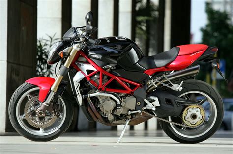 User manuals, guides and specifications for your mv agusta brutale 910 r motorcycle. MV Agusta MV Agusta Brutale 910 - Moto.ZombDrive.COM