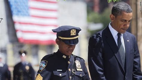 Obama Visits Ground Zero Honors 911 Victims