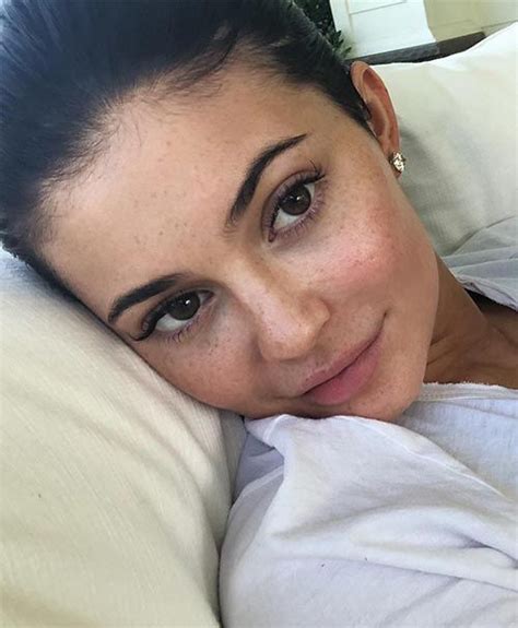 Kylie Jenner No Makeup Tutorial Tutorial