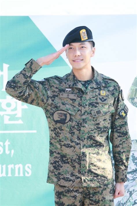 On may 24th, lee da in's agency 9ato entertainment confirmed the news by release a statement to news1. Lee Seung-gi hits the ground running after army discharge ...