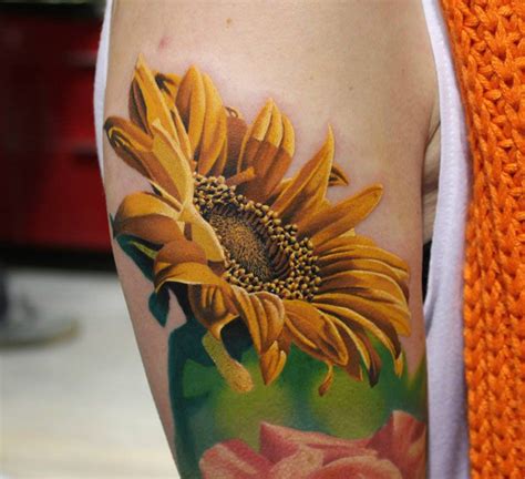 yaassssss tatuagens de girassol tatuagem de flor realista tatuagem no ombro de girassol