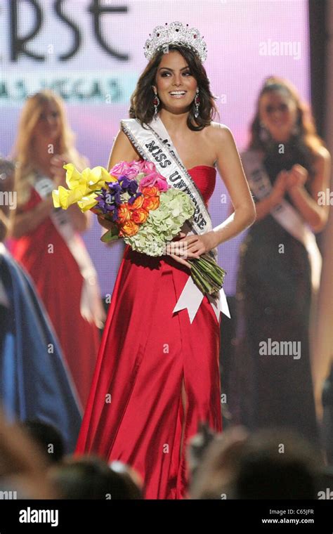 Jimena Navarrete Miss Mexico Winner In Attendance For Miss Universe 2010 Pageant Inside
