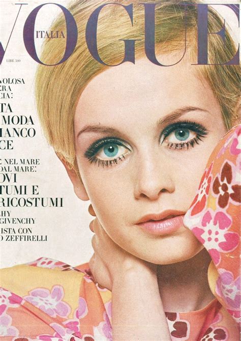 Twiggy On Vogue 1967 Capas Vintage Da Vogue Vogue Vintage Vintage