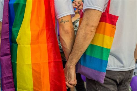 O dia internacional do orgulho lgbt é celebrado no dia 28 de junho. Dia Internacional do Orgulho LGBT será marcado por ...