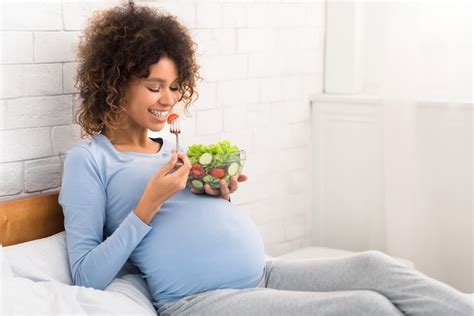 Scientists Reveal 6 Foods You Should Be Eating During Pregnancy