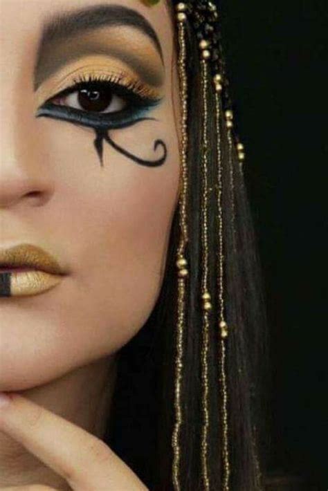 Ancient Egyptian Make Up Lookegyptian Eyelinermake Up Looks Ancient