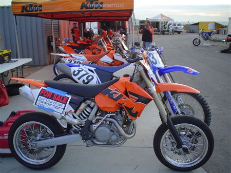 Water cooled, 449cc, single, sohc. 2005 KTM 450 SMR - Moto.ZombDrive.COM
