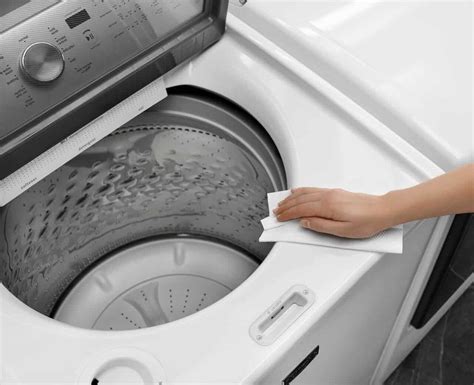 How To Naturally Deep Clean A Washing Machine Top And Front Load