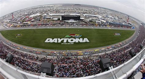 Wallpaper Daytona International Speedway Race Track People Hd