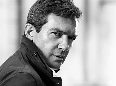 El actor nos recibe en exclusiva en málaga, para hablarnos sobre sus próximos. Antonio Banderas: su cumpleaños más duro sin su madre