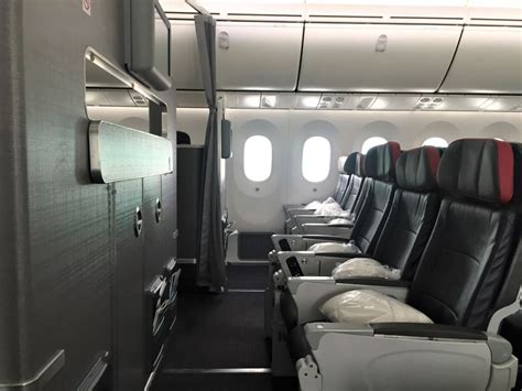 Yesterday, american announced new benefits to their main cabin extra seating, including free alcohol and dedicated overhead bin space. Boeing 787 9 Main Cabin Extra