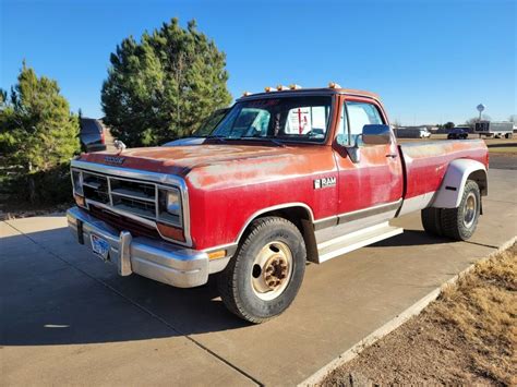 Dodge Ram Front Barn Finds