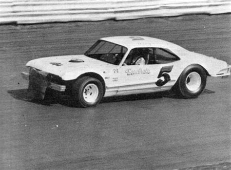 When you choose the log cabin for your business event, networking event, fundraising event or holiday party, our professional event planners offer innovative ideas and personal expertise every step. Dirtfans.com - Denny Bonebrake