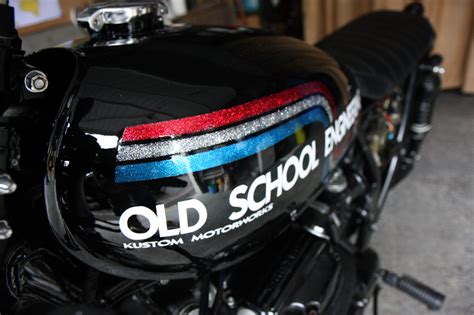 Big flakes of metal coming off everything and jamming up the latch. Hell Kustom : Honda CB750 Four 1973 By Old School Engineering