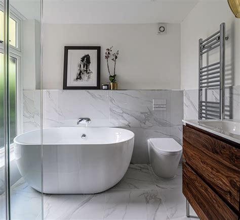 8 Enviable Minimalist Bathroom Ideas To Swoon Over Real Homes