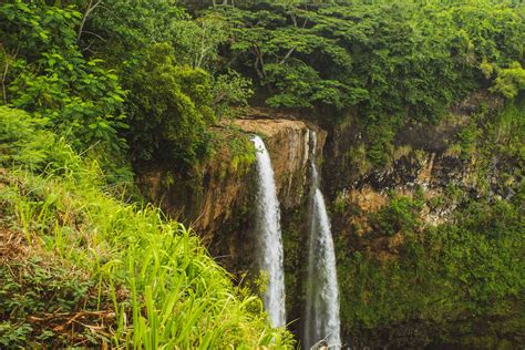 The 10 Most Stunning Waterfalls On Kauai 2022