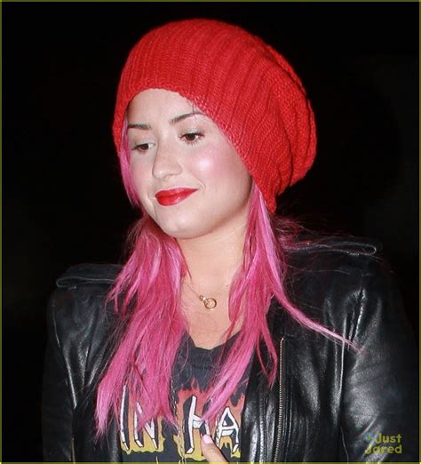 Demi Lovato New Pink Hair For Neon Lights Tour Photo 637745