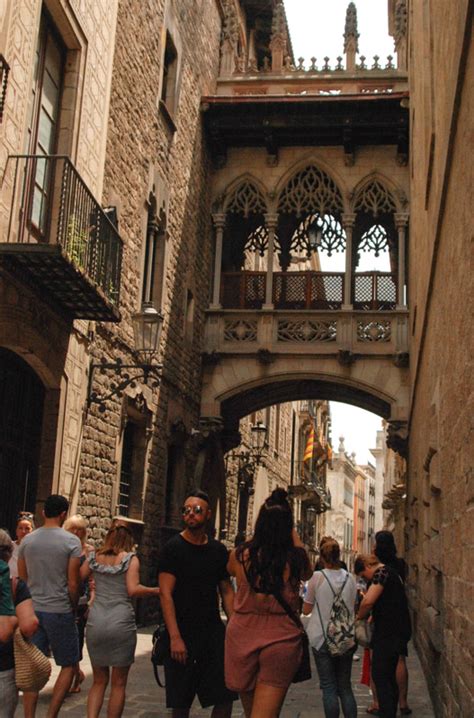 Barcelona Stadtteil El Gòtic Altstadt Rundgang Reise Nach