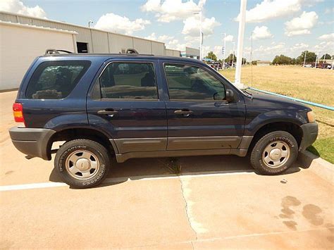 Pre Owned 2003 Ford Escape Xls Popular Front Wheel Drive Suv